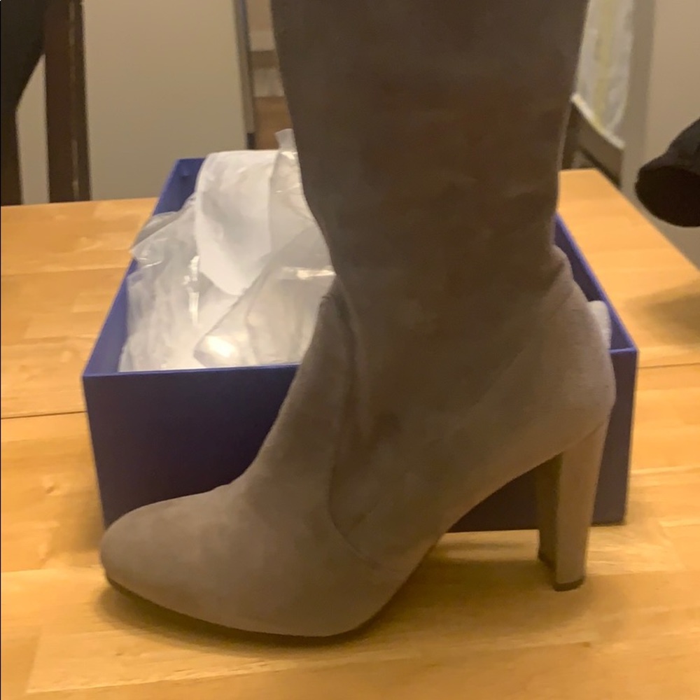 Stuart Weitzman Suede Keenland Boots